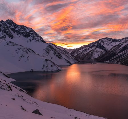 Ski & snowboard trips in the Andes