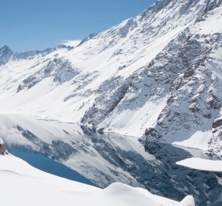 Ski & snowboard trips in the Andes